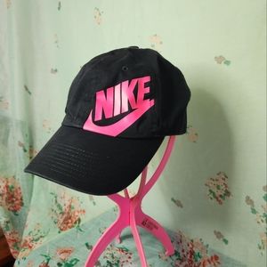 Nike Hat Sporty Pink Logo